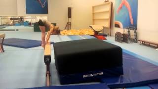 Suze Instap Oefent Handstand Heffen Op Balk