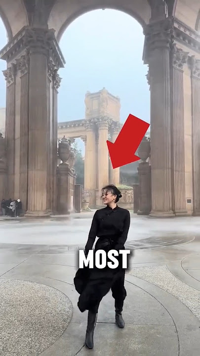 This type of dancing knows  as Mongolian folk dance