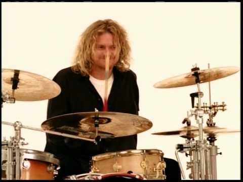 DEF LEPPARD - &quot;When Love &amp; Hate Collide&quot; (Official Music Video)