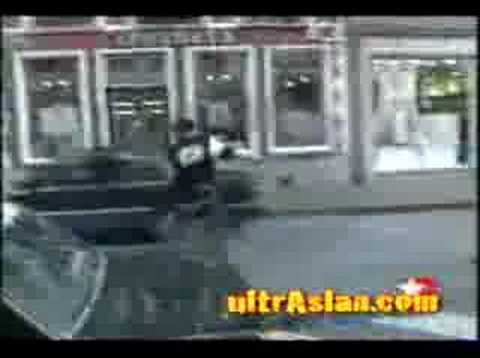 Bruges Galatasaray Fight hooligans - YouTube