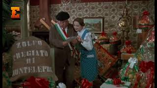 Fantozzi Riceve Tanti Doni Siciliani