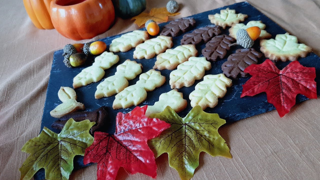 Autumn leaves biscuits. So cute cookies. Easy recipe Ingredients at home 