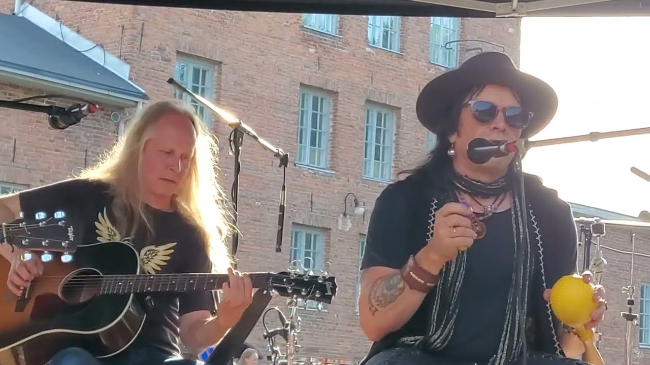 Eduardo Martinez & The Thunderclouds - Fishfaces/Smack tribute unplugged @ Mallasfest, 20.7.2024