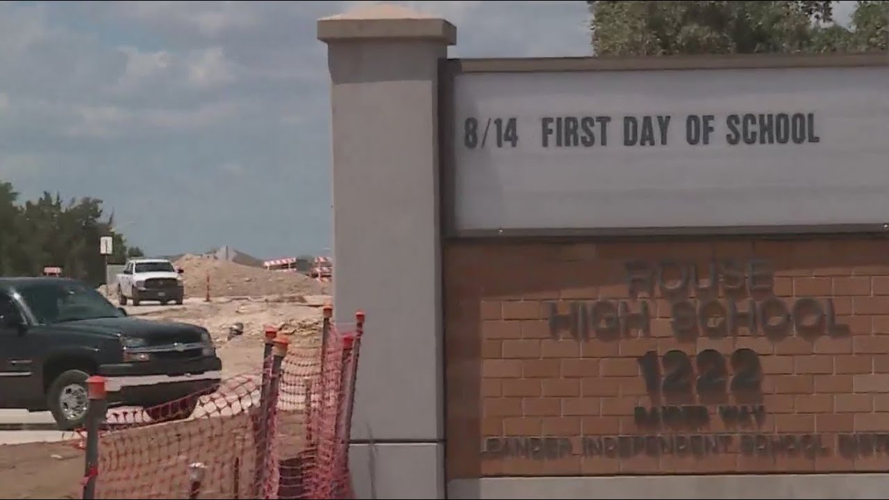 Rouse High School student hit by vehicle in school parking lot