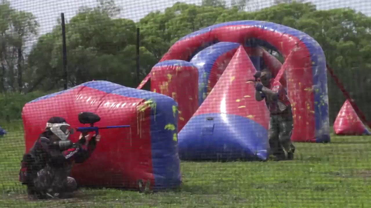 Надувные укрытия для пейнтбола AIRBUNKER в клубе AVENTADOR, Калуга