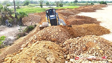 OMG!!! Best Shantui DH17c3 Bulldozer Cutting Slope, Clearing Skill Large Land, Dump Trucks Land Fill