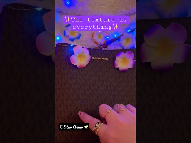 🌸🌷 #tingles #asmr #youtubeshorts #asmrshorts #triggers #asmrcommunity #satisfying