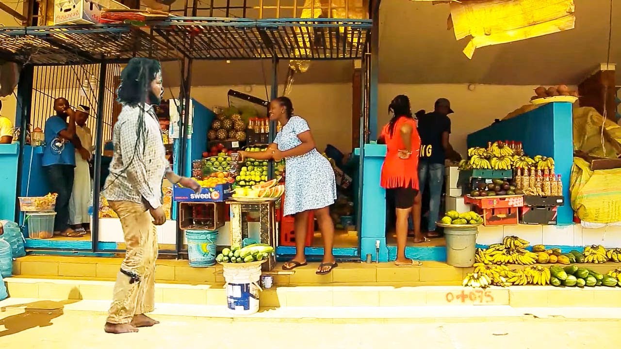 The Poor Girl Never Knew D Mad Man She always Helped With Food Is The Lost Prince PT 1/African movie