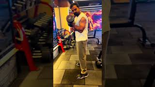 कैसे ना करे triceps की excerice #motivation #gymlovers #ronaldo #messi #triceps #fitness #gym