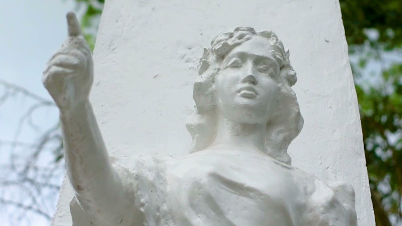 WANDER THE WONDER OF PANDI