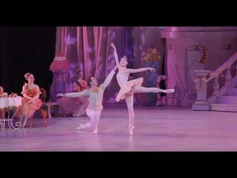 Nutcracker Grand Pas de Deux (Balanchine w/ Peck, Garcia)