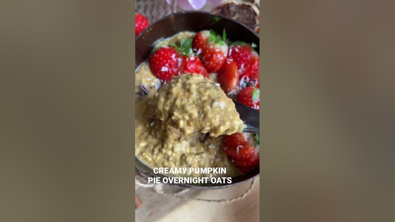 what-i-eat-for-breakfast-creamy-pumpkin-pie-overnight-oats-the-best