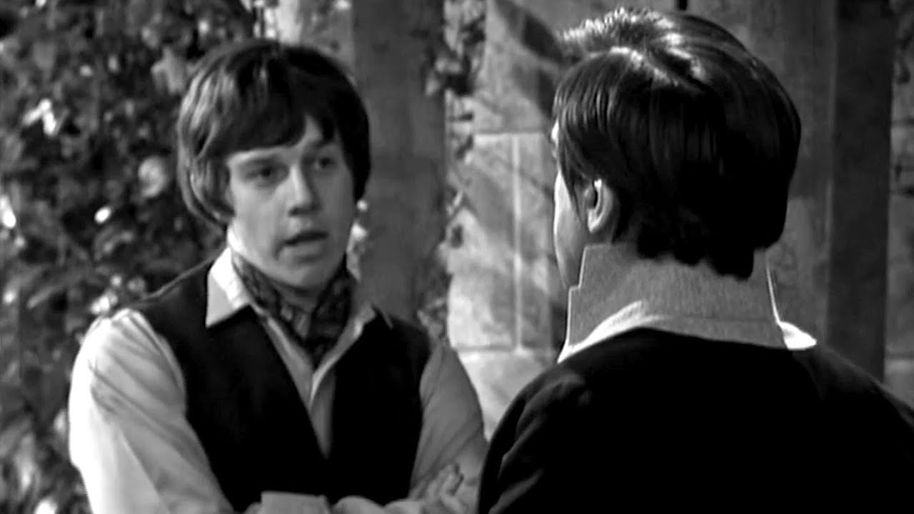 Jamie Earns Salamander's Attention - Doctor Who - The Enemy of the World