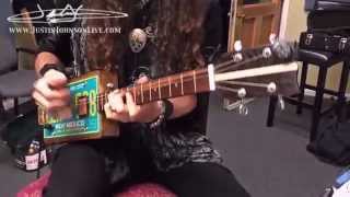 Just Play the Blues! on a 4-String Electric License Plate Resonator Guitar chords