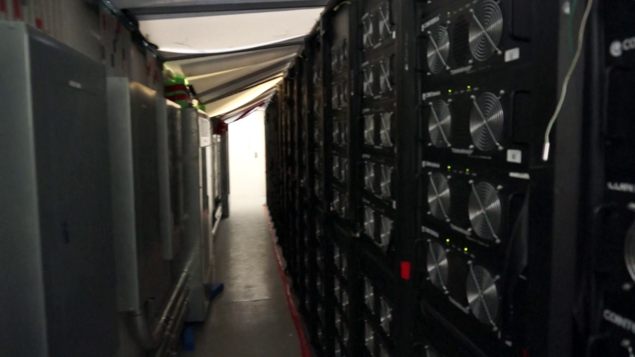 Data Center BTC Mining & Hashing Bitcoins - YouTube