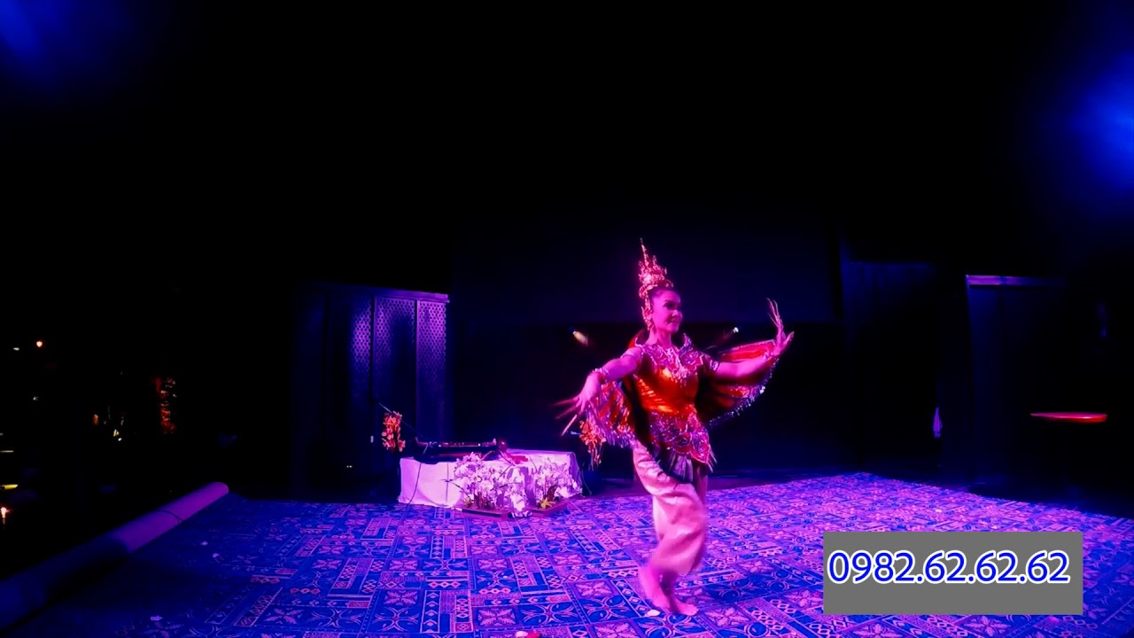 múa đương đại đơn Thai Dance troupe for working oversea Manora Buchayan