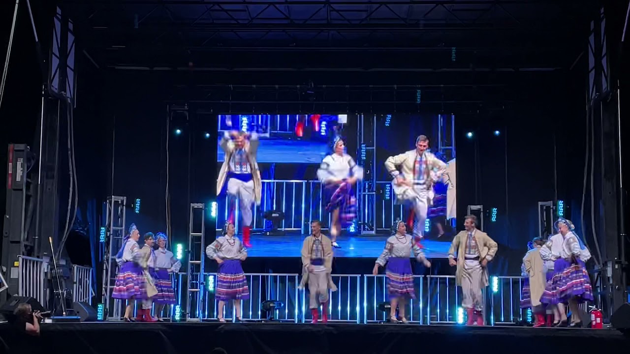 Volyn - Desna Ukrainian Dance Company of Toronto