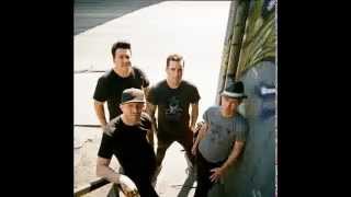 Watch Gob Cold video