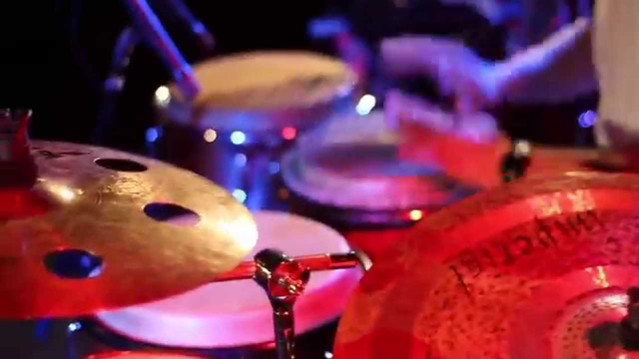 ANIS BENHALLAK/ CLARENCE LE BIENHEUREUX [Official Video]