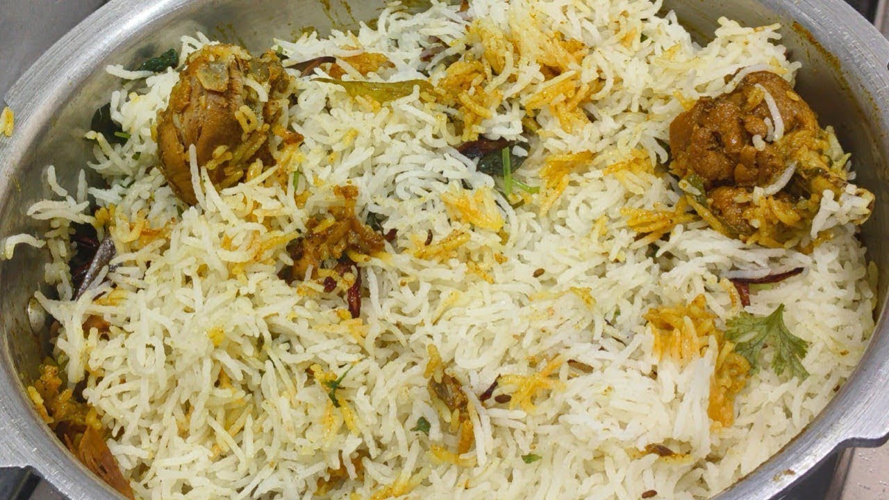 హోటల్ స్టైల్ చికెన్ దమ్ బిర్యానీ ఇంట్లోనే ఈజీగా ఇలా చేసి చూడండి చాలా బాగుంటుంది ||chicken biryani ||