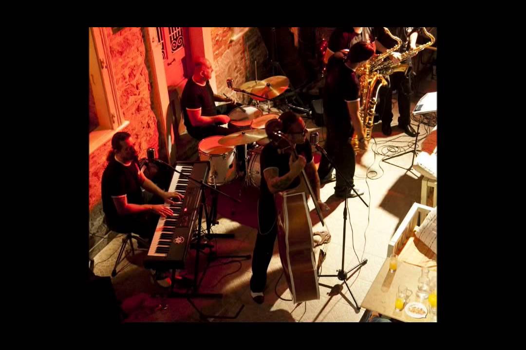 Watch Swingin' on Nothing on YouTube Watch Swingin' on Nothing on YouTube