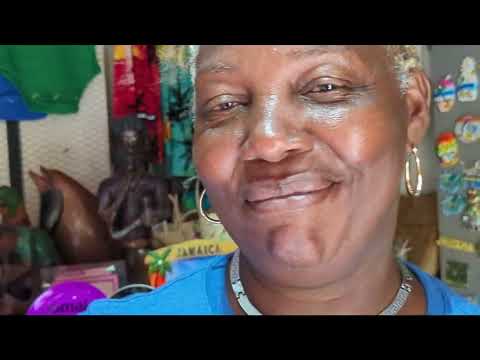 Final stops in Jamaica - Crafts market and Nyam and Jam restaurant