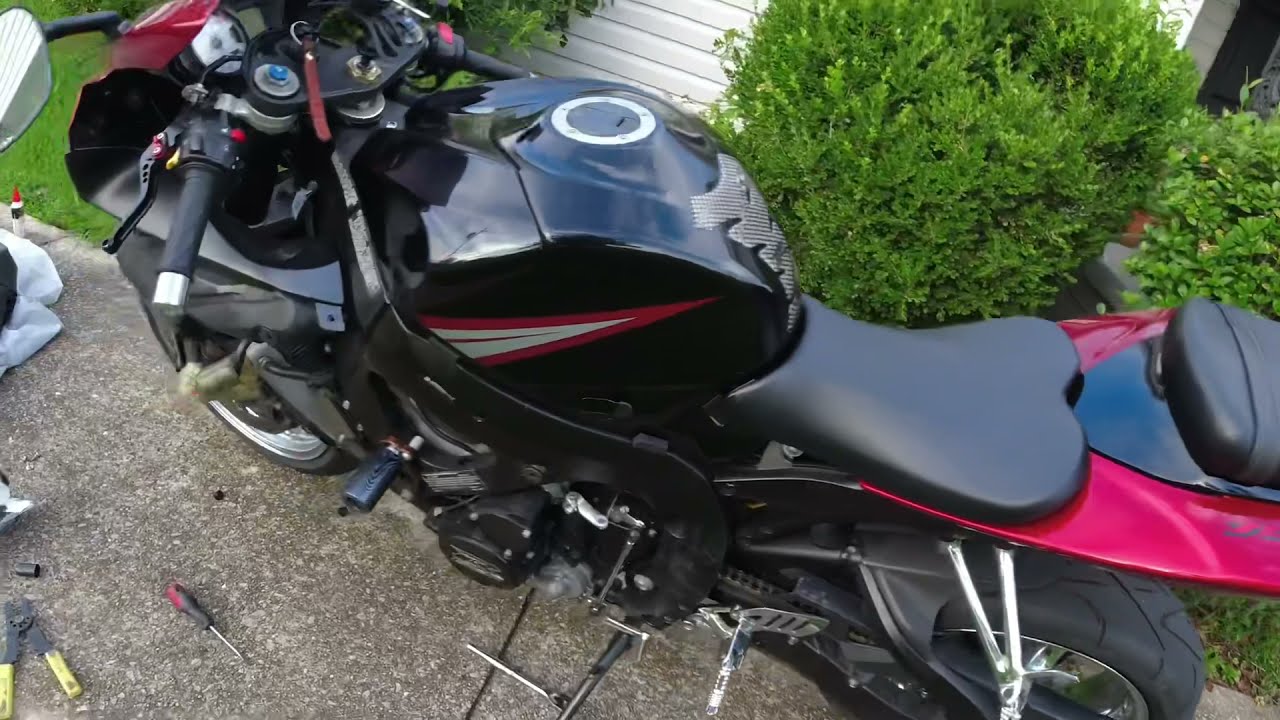 06 GSXR 750 cluster not working! Only neutral Light works YouTube