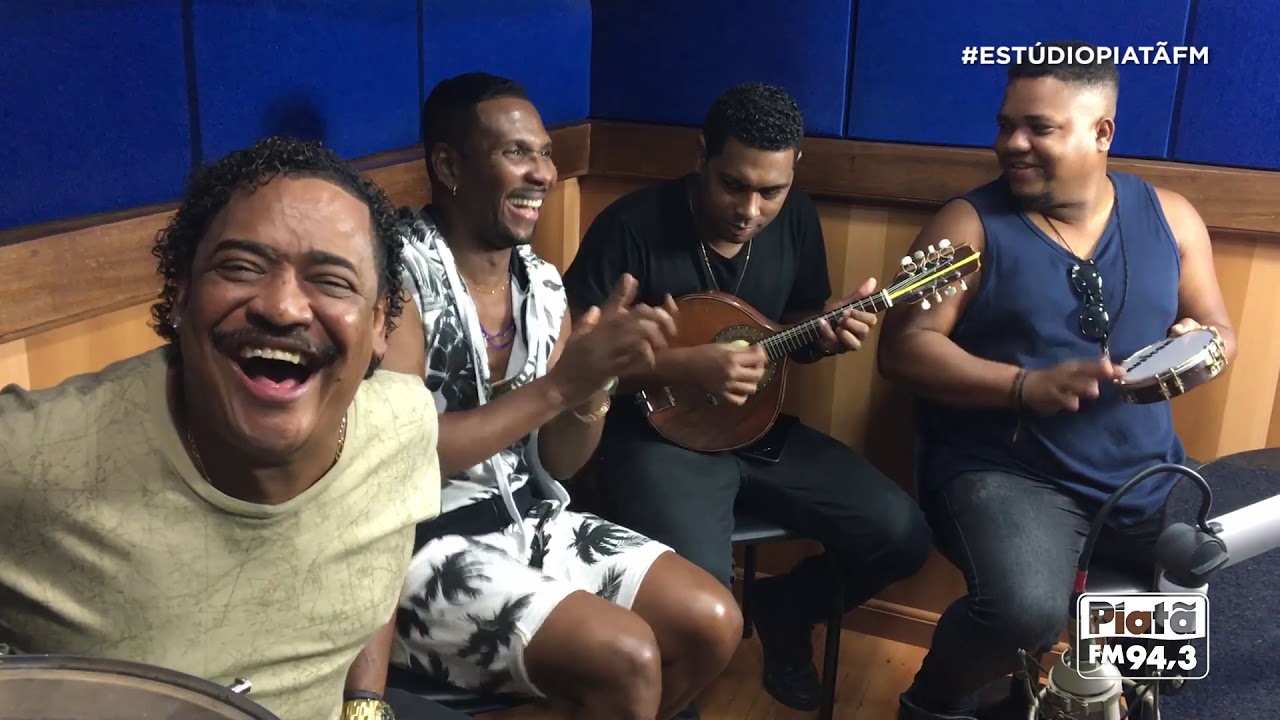 #29 - É  o Tchan (acústico) - #EstúdioPiatãFM