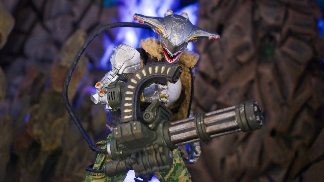 Mezco One:12 Collective Rumble Society Hawk P-40 Review - YouTube