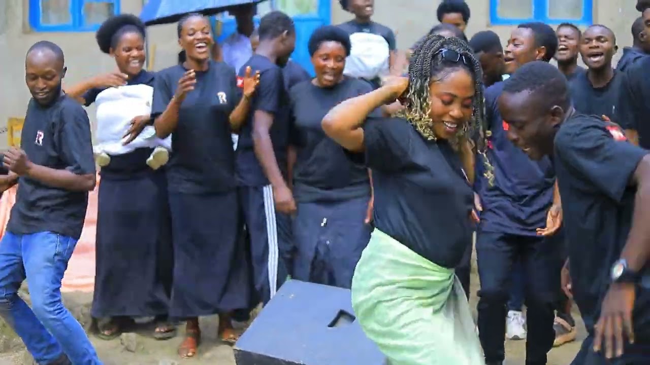 💔🇷🇼 Chorale yahimbiye  Uwafunze  Insengero  Indirimbo  Imucyurira😆😂 Amagabo Akaze  Uyumve Irangire