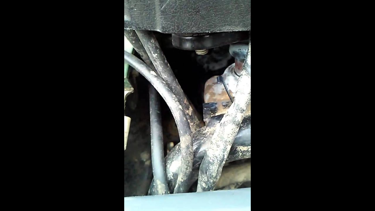 Kawasaki 220 bayou 2001 fuel tank removal part2 YouTube