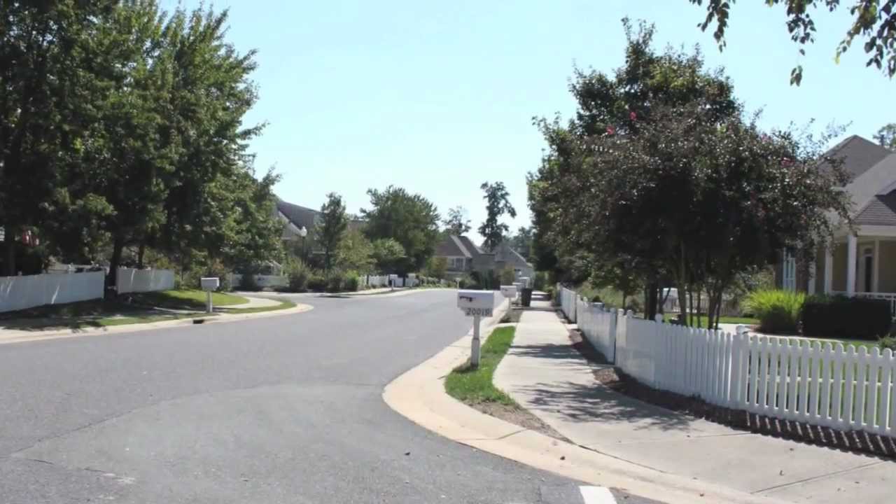 Quick Tour of Governors Village, Chapel HIll, NC 315,000350,000