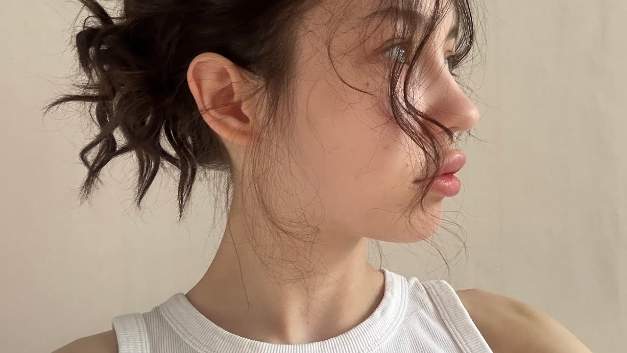 УВЕЛИЧИЛА ГУБЫ