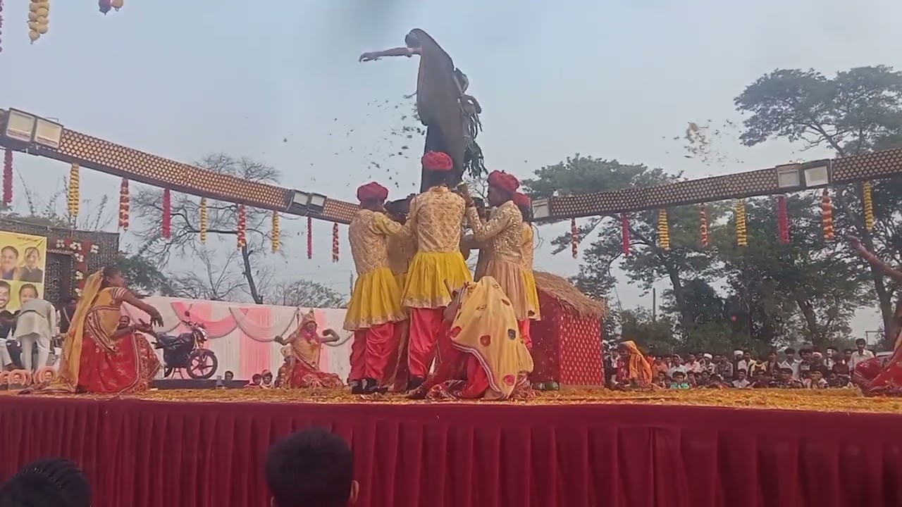 सुस्ती खेड़ा कार्यक्रम में अच्छी प्रस्तुति दी