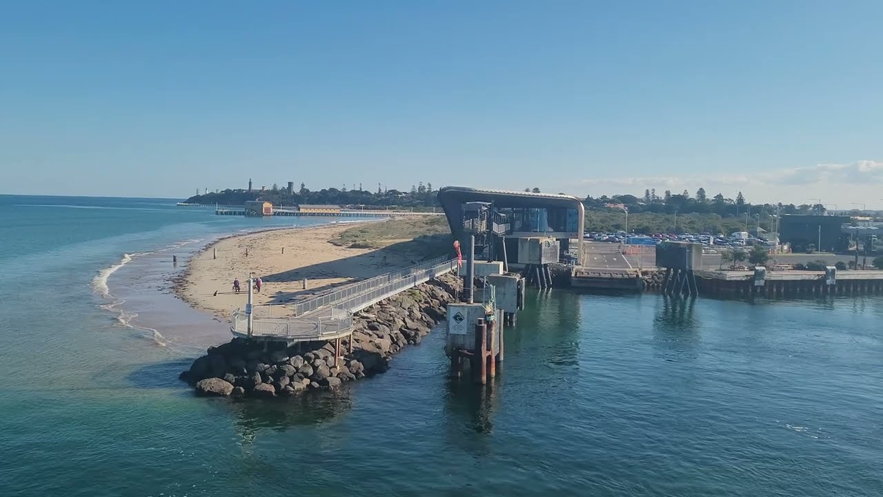 The Incredible Bulk - Searoad Ferries