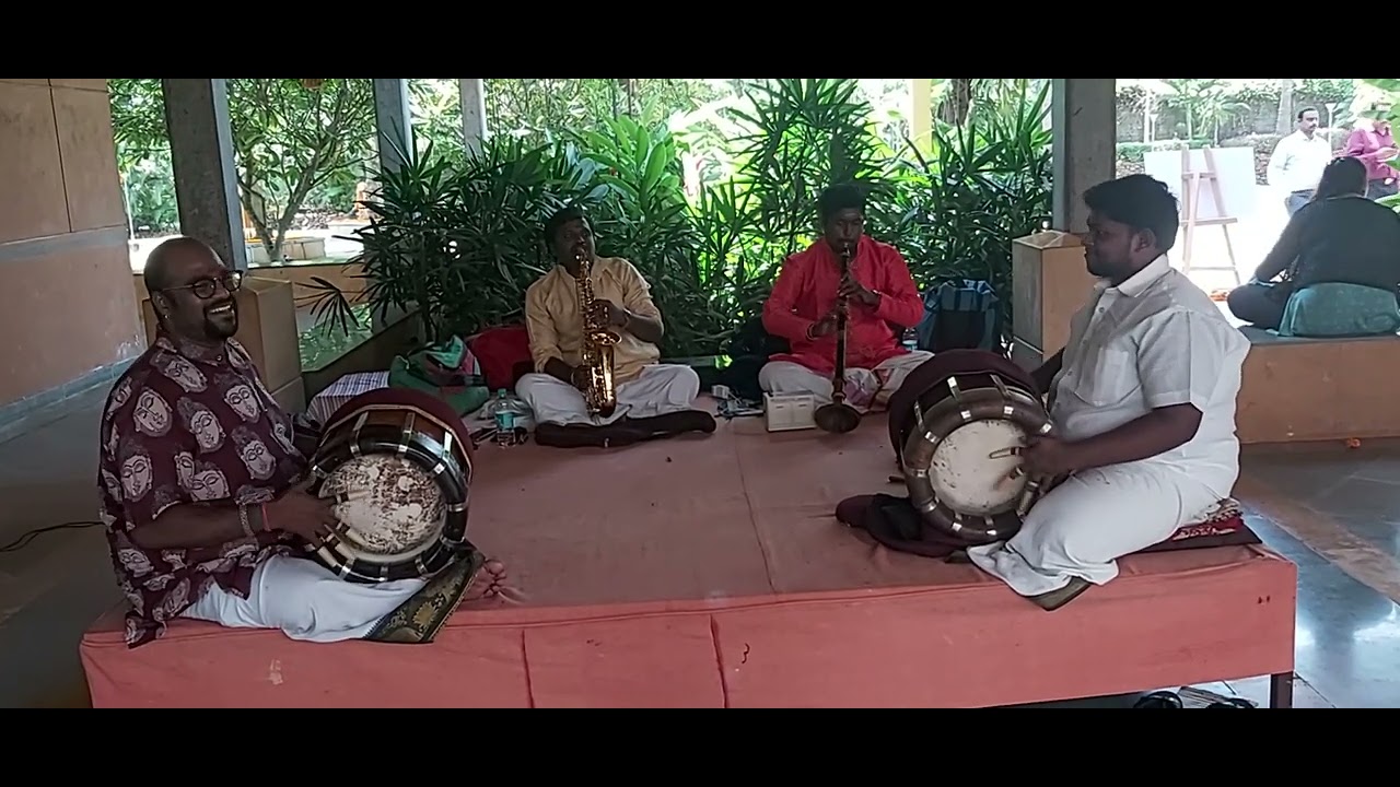 THAVIL RAJA'S BAND saxophone and Thavil.😍😍 Kannada movie Rajkumar song