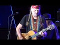Capture de la vidéo Willie Nelson - Full 60 Minute Concert - Dubuque, Iowa - April 13, 2018
