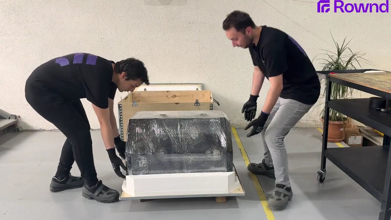 Rownd Desktop CNC Lathe Unpacking – First Look at Precision in a Box!