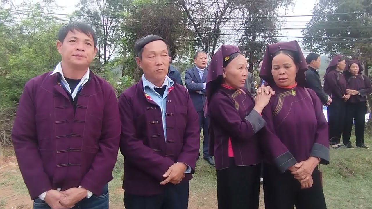 hát🎤🎤 shi chia tay hội chùa pác nga