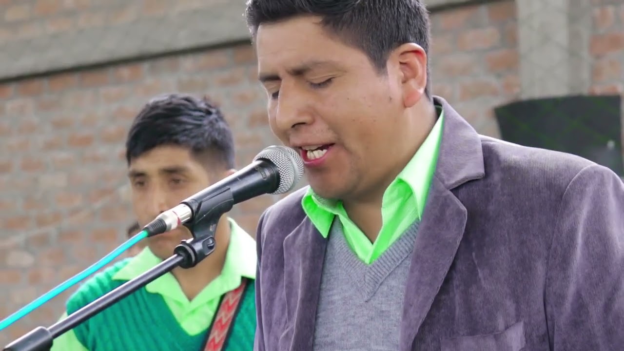 Alabanza con Requinto MUY Bonito Ministerio 🙏👉 ALAS DE BENDICION  en Fiesta Espiritual en Huaral