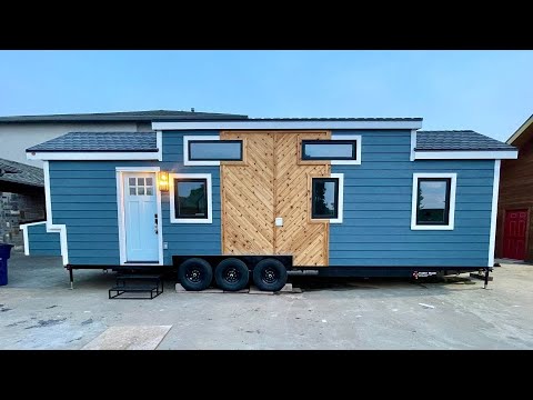 Decathlon Tiny Homes: 32' Poseidon Model Sadie's Suite Walkthrough Tour