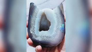 Agate Geode Crystal Kitty Carving