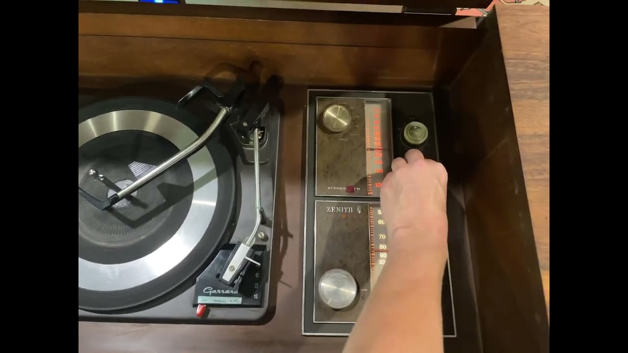 Mid-Century Zenith “Hannson” Record Player Stereo Console - CD Player