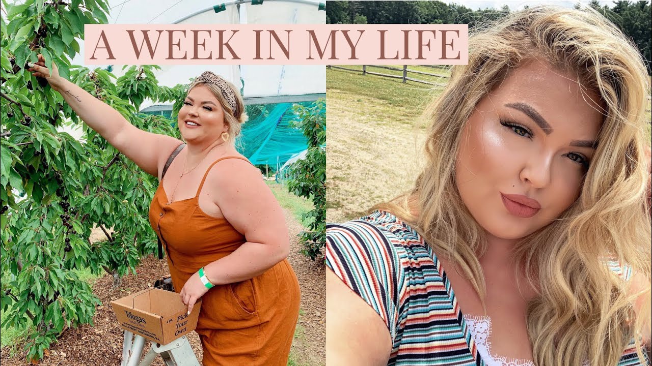 Weekly Vlog | Hosting My First House Party, Strawberry Picking & SWIMMING!