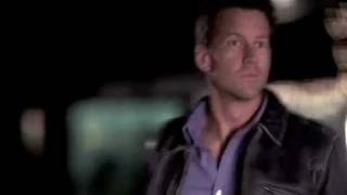 Desperate Housewives: Season 2 Finale {Orson Runs Over Mike}