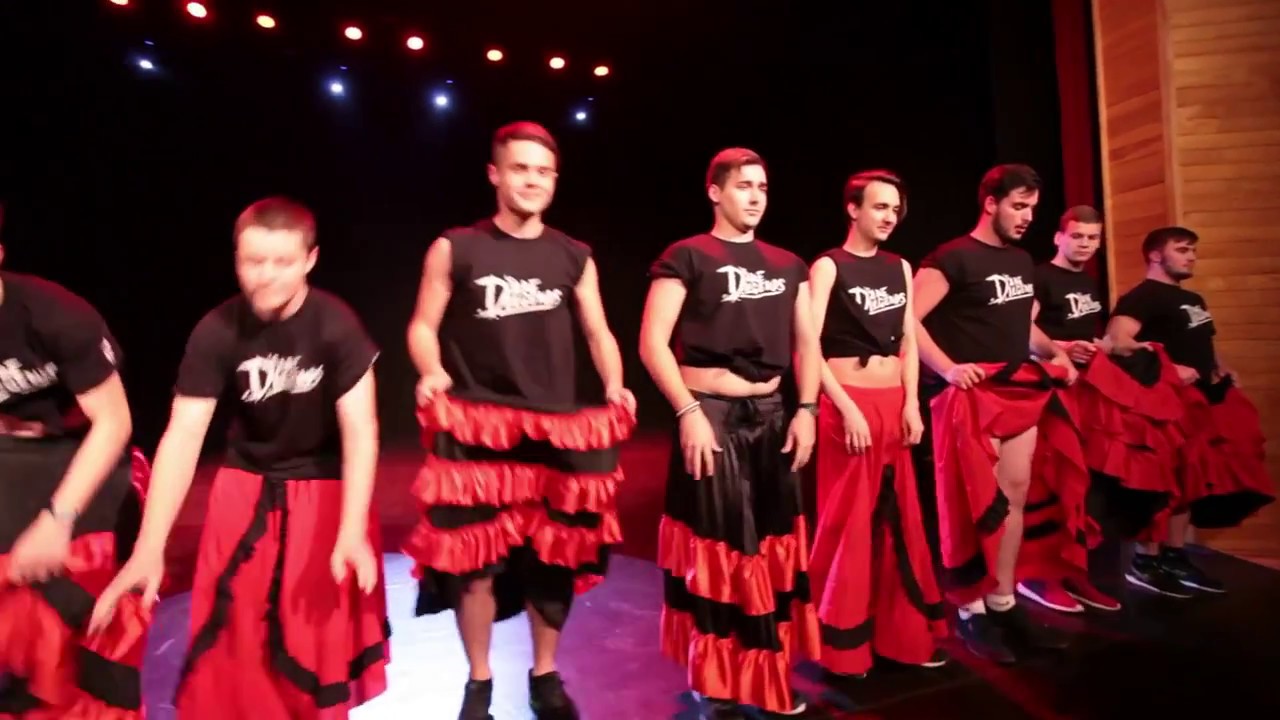 11.D D's are Legends párt produkciója