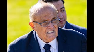 Rudy Giuliani se burla del fiscal... ¡y lo lamenta al instante! by Brian Tyler Cohen (español) 16,439 views 12 hours ago 3 minutes, 33 seconds