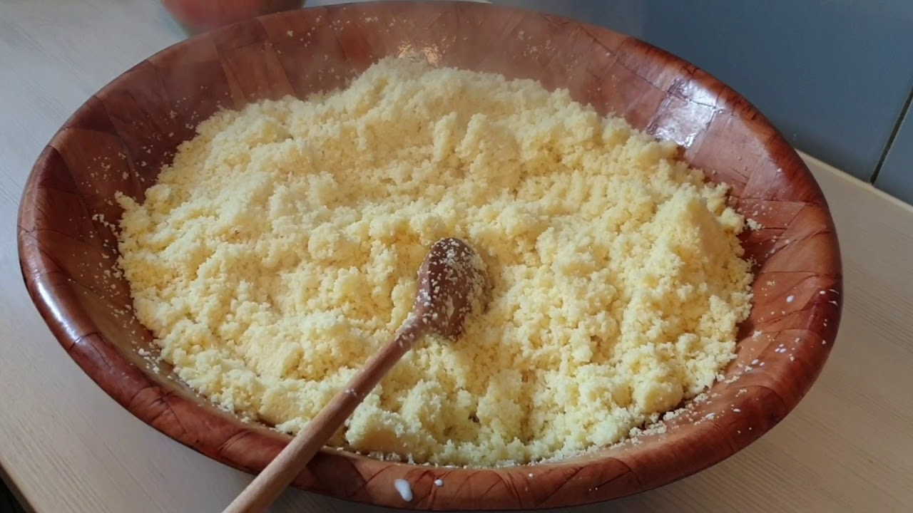Seffa-couscous sucrée aux amandes et aux raisin sec 👌😋👍