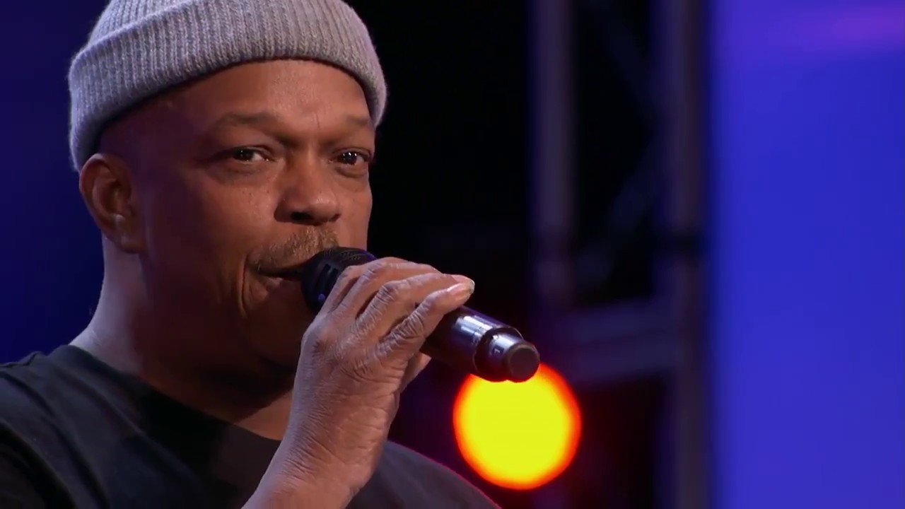 Mike Yung unbelievable subway singer in America's Got Talent 2017