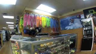 Maui Nix Retail Tour